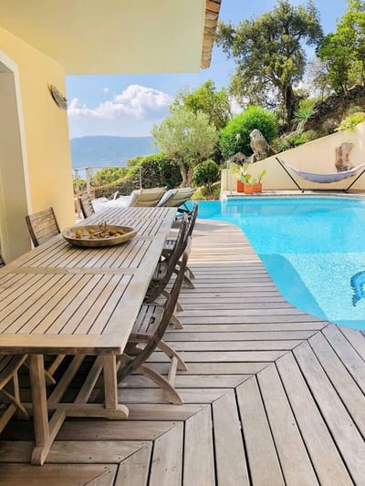 Luxury Villa Photo #3