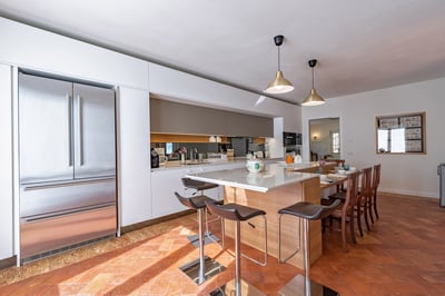 Luxury Villa Photo #15