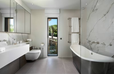 Luxury Villa Photo #18