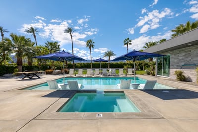 Luxury Villa Photo #31