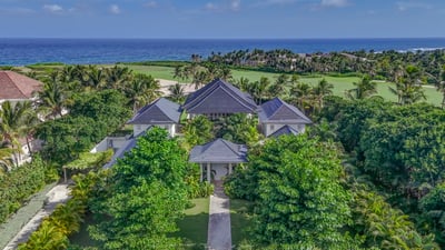 Luxury Villa Photo #53
