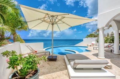 Luxury Villa Photo #10