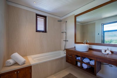 Luxury Villa Photo #31