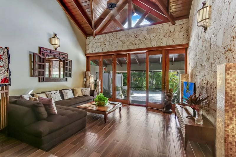 Tropical Oasis Villa