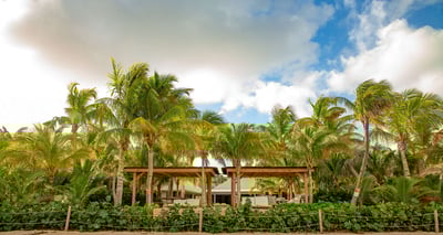 Luxury Villa Photo #6