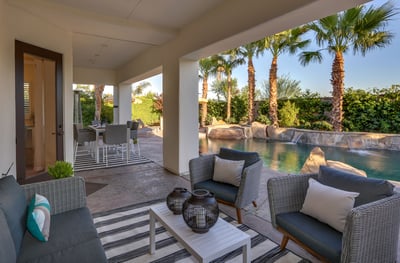 Outdoor lounge seating