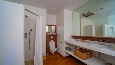 Luxury Villa Photo #27