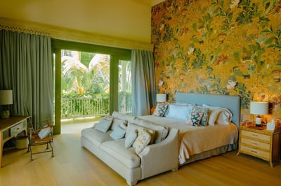 Luxury Villa Photo #43