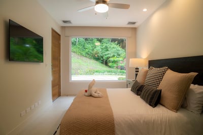 Luxury Villa Photo #47