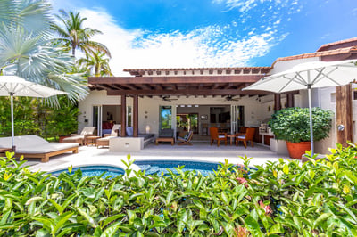 Luxury Villa Photo #5