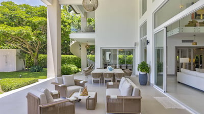 Villa Mariposa - Golfview Luxury Estate