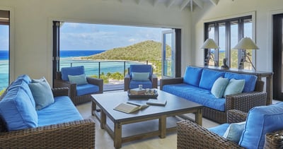 Luxury Villa Photo #6