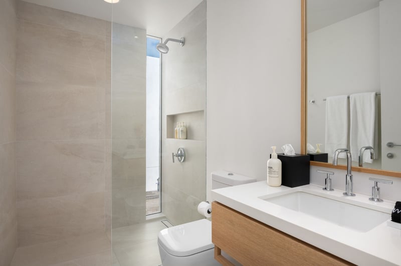 Beach Enclave North Shore 3 BDM Oceanfront Beach House