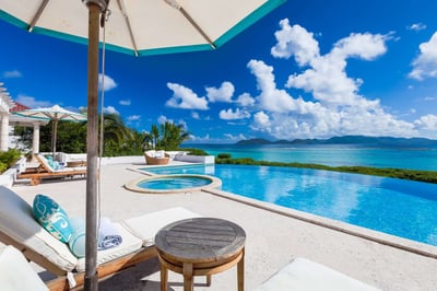 Luxury Villa Photo #6