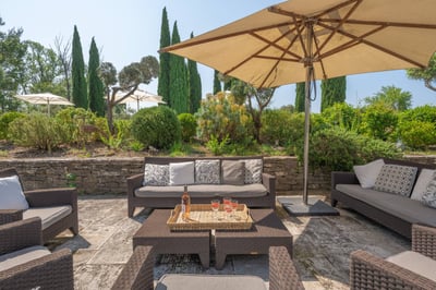 Luxury Villa Photo #9