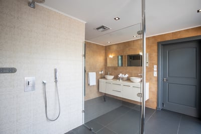 Luxury Villa Photo #32