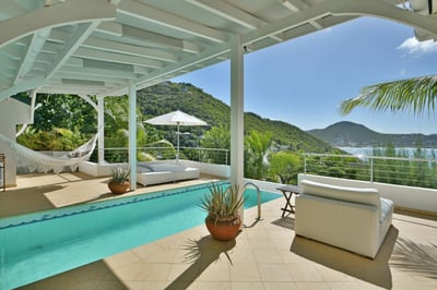 Luxury Villa Photo #2