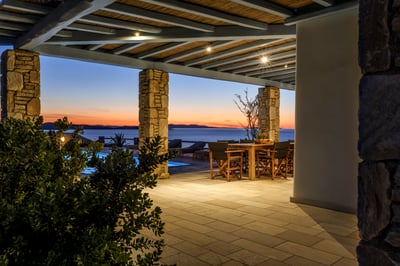 Luxury Villa Photo #13