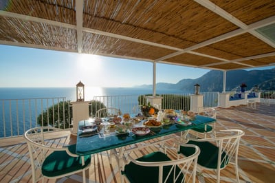Luxury Villa Photo #12