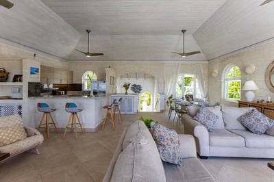 Forest Hills 33 | Paradise Villa