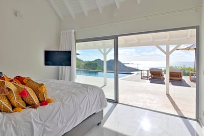 Luxury Villa Photo #33