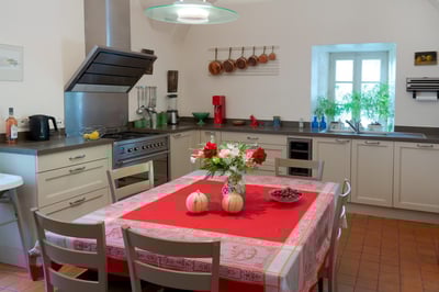 Luxury Villa Photo #16