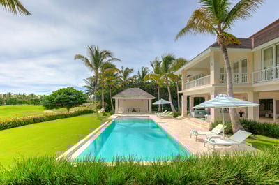 Luxury Villa Photo #4