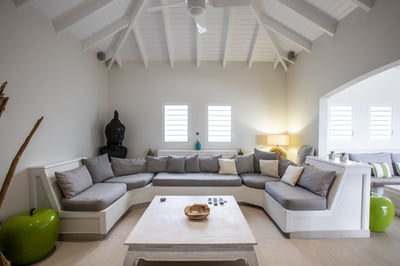 Luxury Villa Photo #22