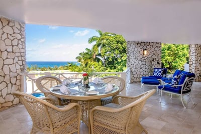 Luxury Villa Photo #5