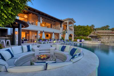 Luxury Villa Photo #11