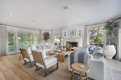 Luxury Villa Photo #14