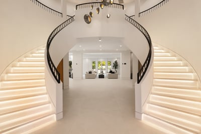 Luxury Villa Photo #13