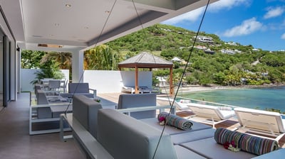 Outdoor Lounge