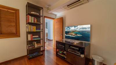 Luxury Villa Photo #21