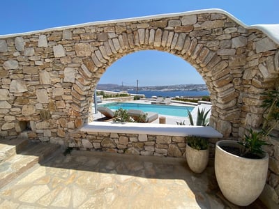 Luxury Villa Photo #12