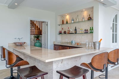Luxury Villa Photo #10
