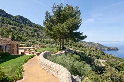 Luxury Villa Photo #8