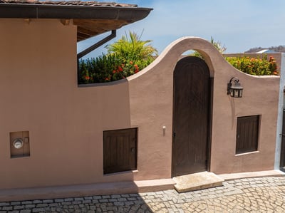 Luxury Villa Photo #19