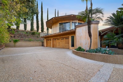 Luxury Villa Photo #36