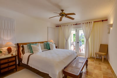 Luxury Villa Photo #51
