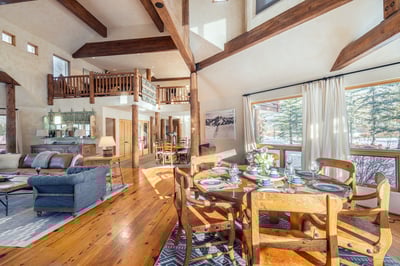 Luxury Villa Photo #5
