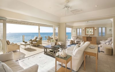 Luxury Villa Photo #5