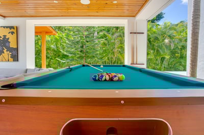 Luxury Villa Photo #30
