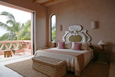 Luxury Villa Photo #27
