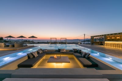 Luxury Villa Photo #13