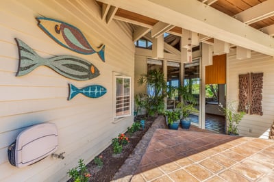 Luxury Villa Photo #11