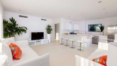 Luxury Villa Photo #22