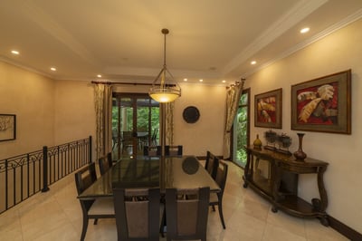 Luxury Villa Photo #27