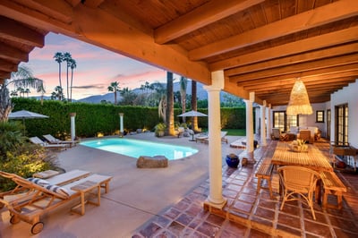 Luxury Villa Photo #22