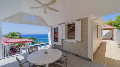 Luxury Villa Photo #15